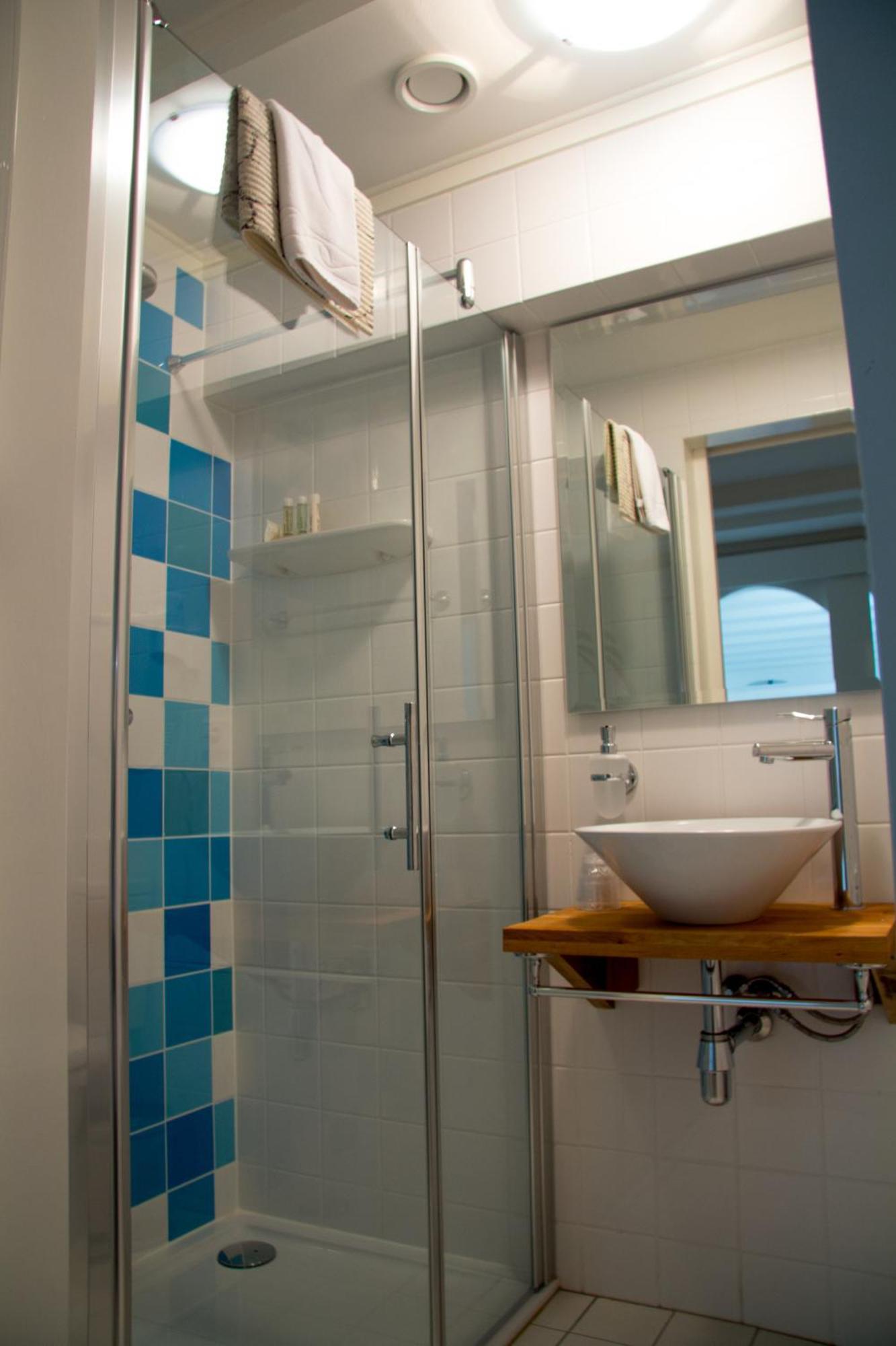 Hotel Hartlief Buinen Phòng bức ảnh